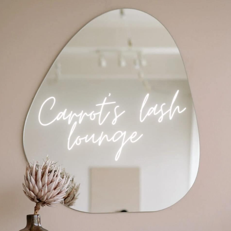 Carrot’s Lash Lounge